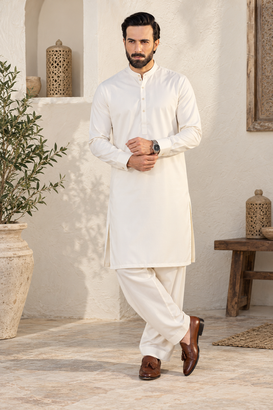 Men's Off-White Unstitched Suit Fabric